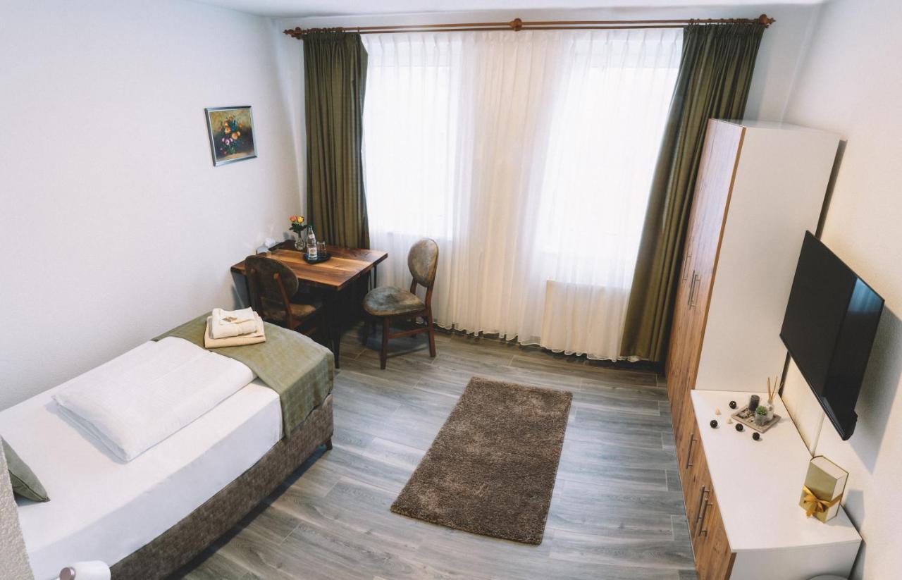 E&B Hotel Korb Extérieur photo
